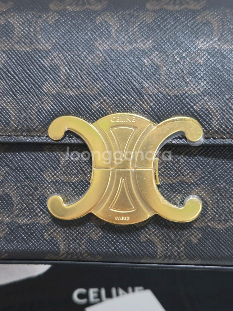 [새상품급] 셀린느 트리옹프 클로드 숄더백 Black Tan--2