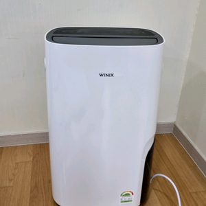 [최신상]위닉스,제습기 뽀송 대용량 17L 팝니다.(거의새제품)