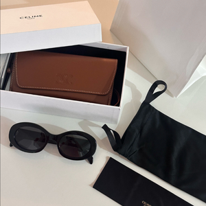 셀린느 트리옹프 01 선글라스 블랙 풀구성