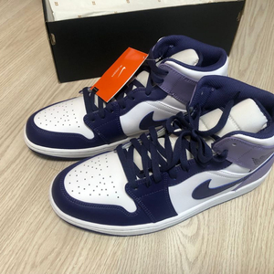 에어조던1미드 스카이J퍼플화이트 나코탭새제품290