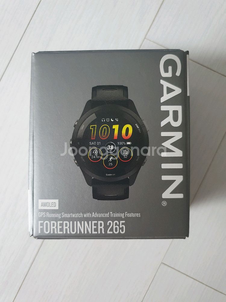 가민포러너 265 팝니다.--1