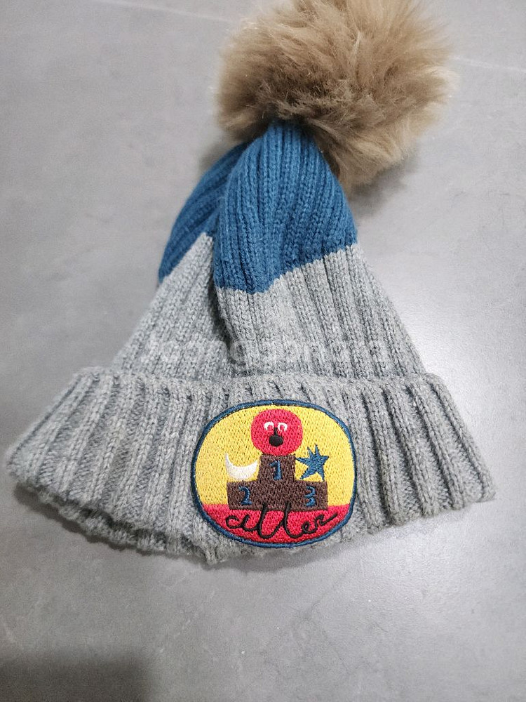 리미떼두두 폼폼 비니(Free사이즈)--0