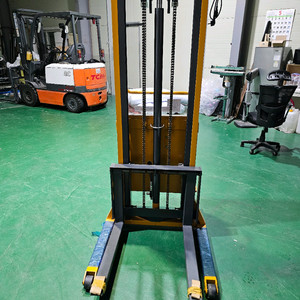 수성 전동 스태커 리프트 SFE-500L