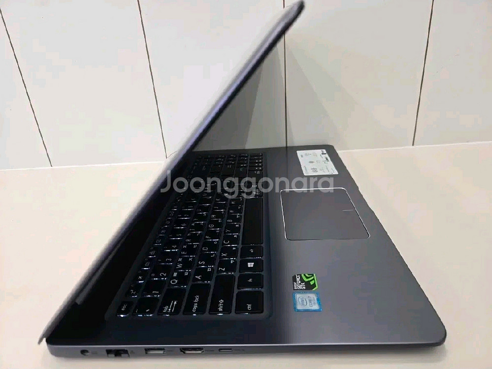 슬림형 고성능 i7 사무/게이밍 노트북(램16GB,1.25TB)--2