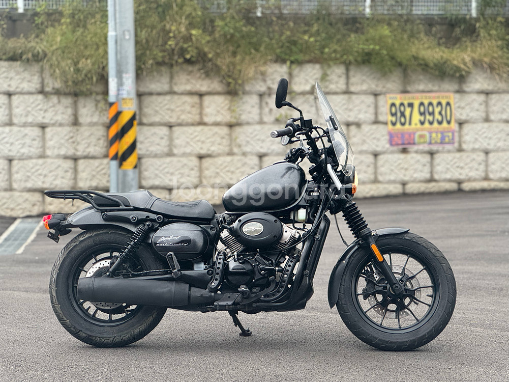 kr모터스 아퀼라 300 22년식 바버튜닝 판매합니다--3