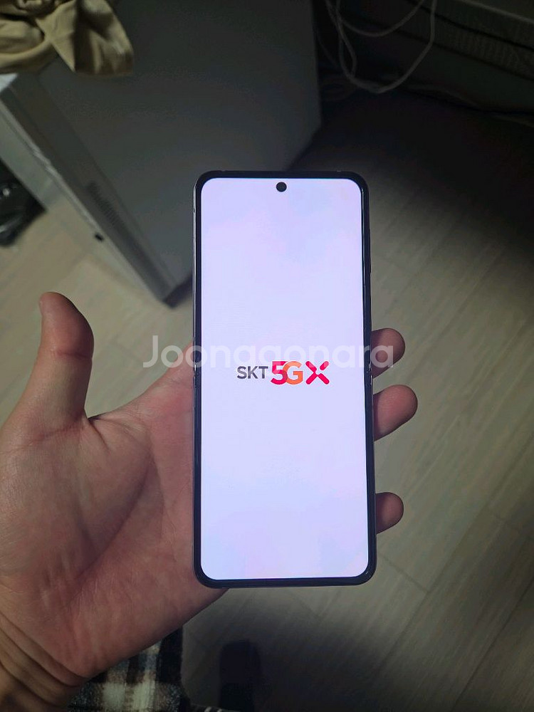 갤럭시Z플립4 퍼플 256GB 싸게팝니다--9