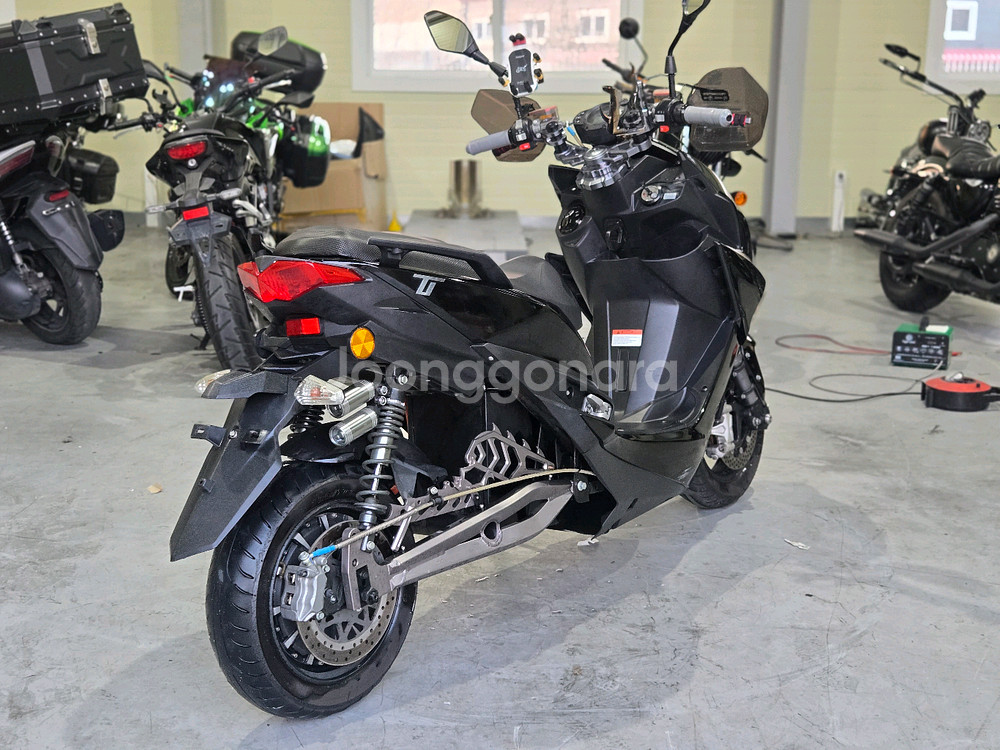 22년식 지에스모터스 TI 전기스쿠터 판매합니다--2