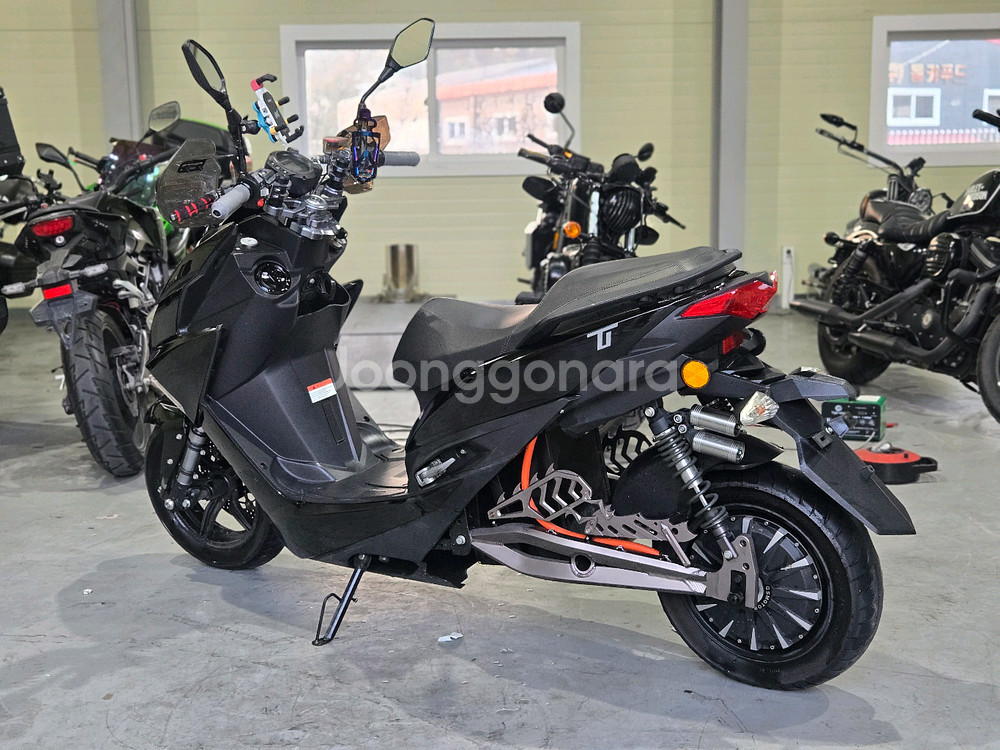 22년식 지에스모터스 TI 전기스쿠터 판매합니다--3