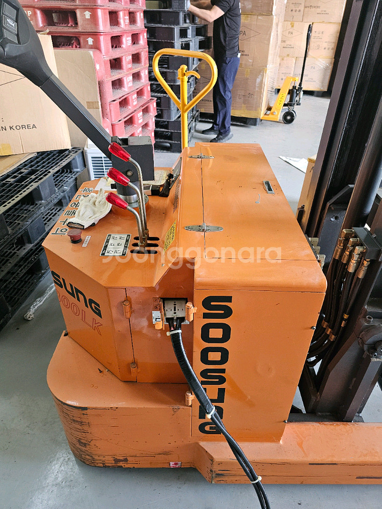 수성 핸들 전동 지게차 1.5톤--1