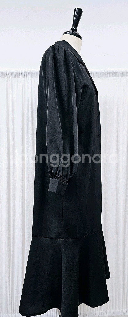 카라 원피스 오픈형 롱원피스 블랙 플레어원피스--3