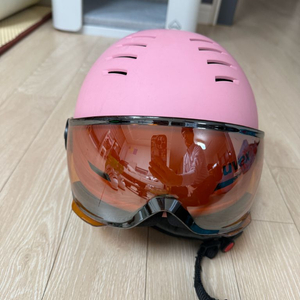 우벡스 주니어 스키헬멧 판매합니다