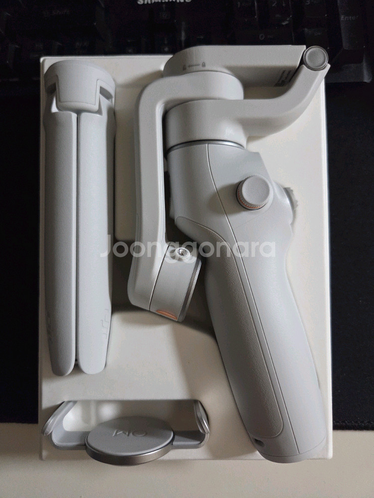 DJI 오즈모 모바일6--1