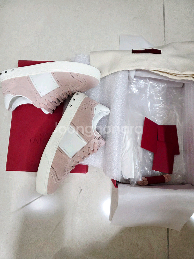 발렌티노 여성 스니커즈 36--1