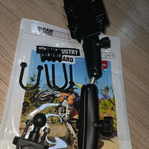 램마운트 거치대