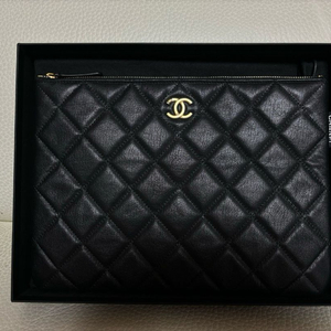 [미사용][정품]샤넬 CC로고 빈티지 클러치 미디움