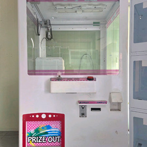 인형뽑기 기계 곰탱이1대 토이즈 선물함 보관함