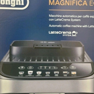 드롱기 전자동커피머신 에보라떼 290.81.TB 팝니다.