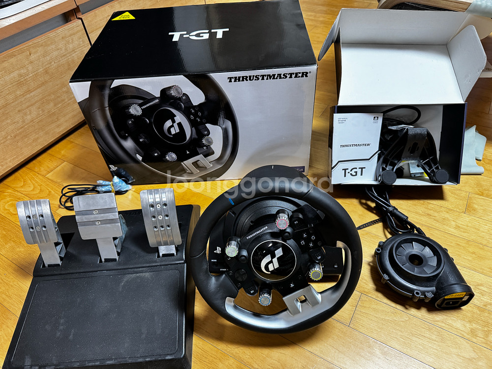 트러스트마스터 T-GT 레이싱휠 박스셋 (T300)--0