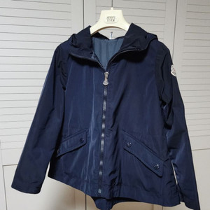 몽클레어 MONCLER 아동 바람막이 네이비 130
