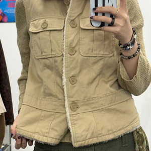 아베크롬비 Y2K 베이지 퍼 조끼 자켓 M