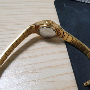 빈티지 골드 메탈 시계