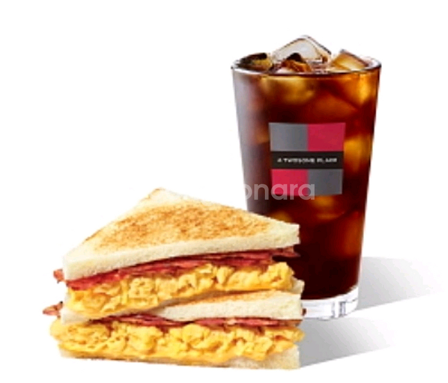 투썸플레이스 스크램블 에그 샌드위치 + 아메리카노 R--0