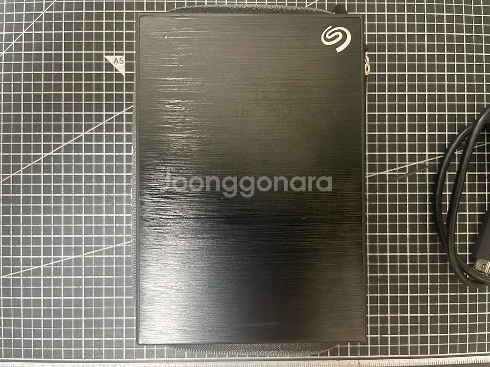 씨게이트 휴대용 외장하드 5TB / 블랙 / 파우치포함--2