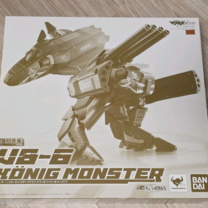 DX초합금 마크로스F VB-6 쾨니히몬스터 혼웹한정