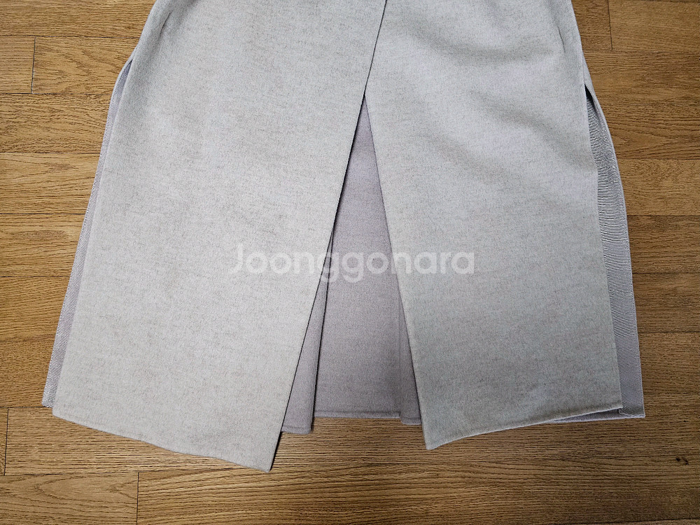 (새상품) 타임 밍크퍼 스트랩 캐시미어혼방 롱베스트--3