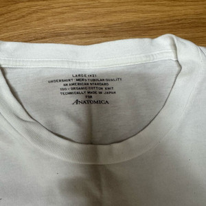 아나토미카 반팔 티셔츠 L사이즈
