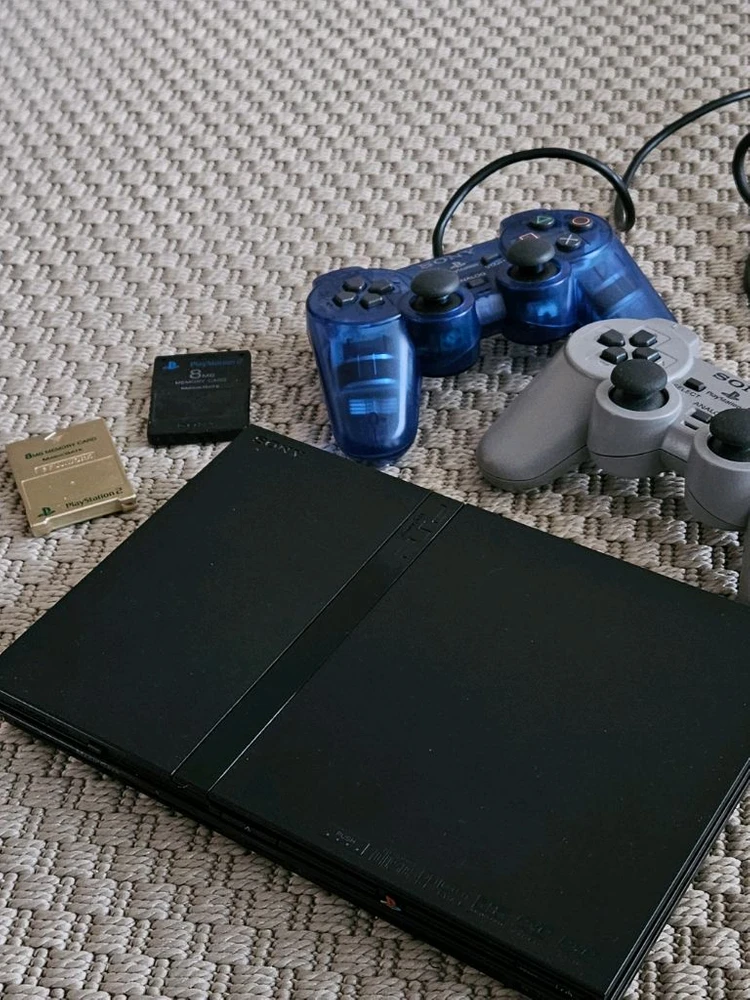 PS2 본체 + 컨트롤러 2개 세트 - 안심되는 중고거래