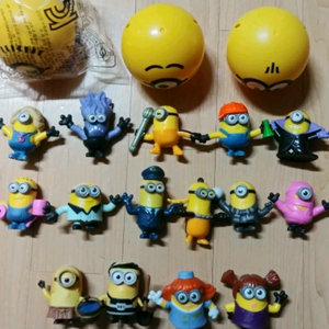 맥도날드 미니언즈피규어 16종팝니다