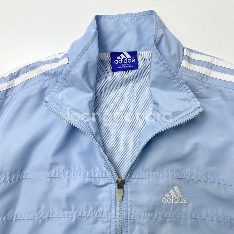 [중고] 아디다스 삼선 바람막이 하늘색--2