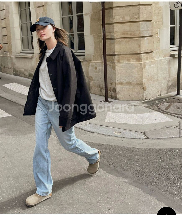 새상품)스튜디오 심플멍 Romy jeans 데님 36--4