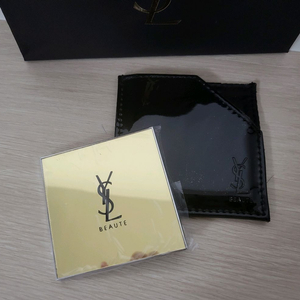 정품) 입생로랑 거울 (코스메틱)