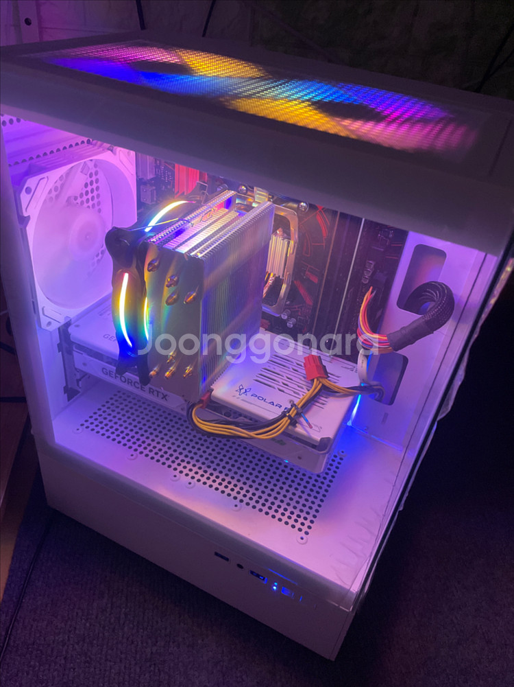 5600 4060 게이밍 PC 본체 팝니다--0