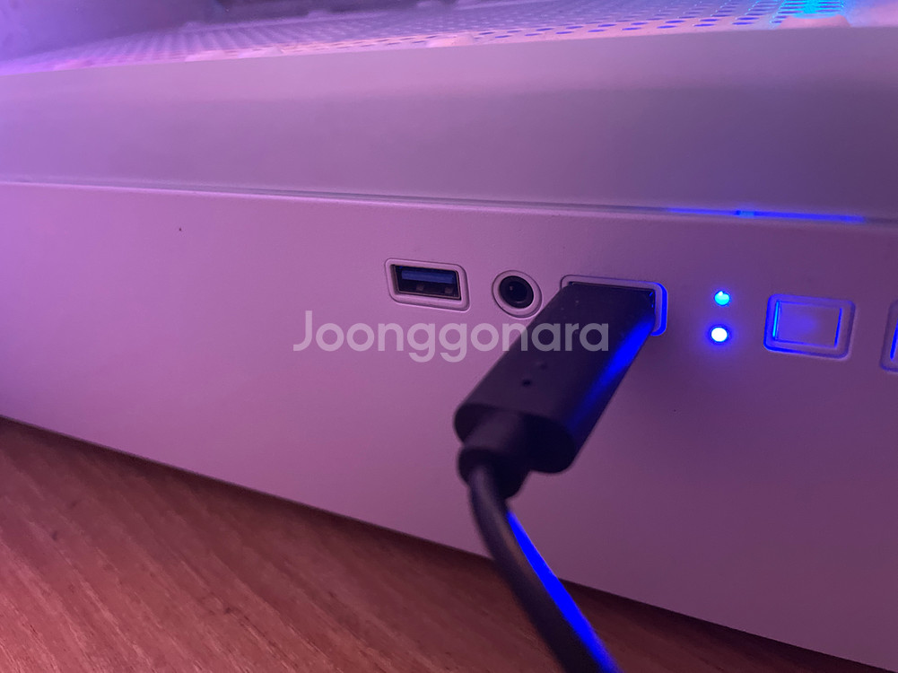 5600 4060 게이밍 PC 본체 팝니다--2