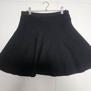 블랑쇼 에센셜 니트스커트 사이즈2