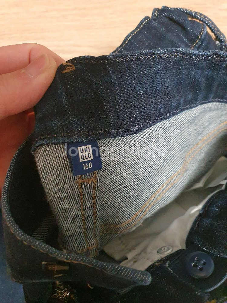 유니클로 남아 청바지 4벌 세트--2