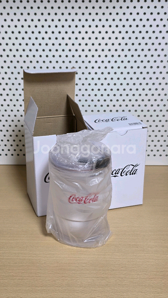 새제품 코카콜라 텀블러 2개 팝니다.--1
