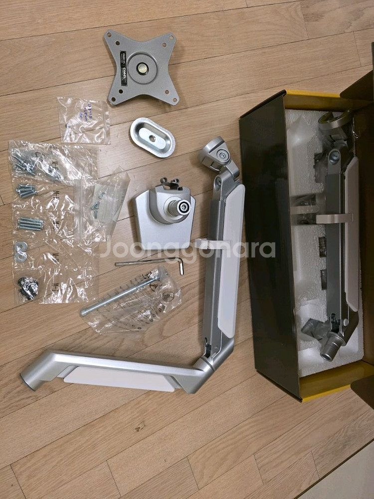 카멜 마운트 고든 모니터암 DMA 2S--0