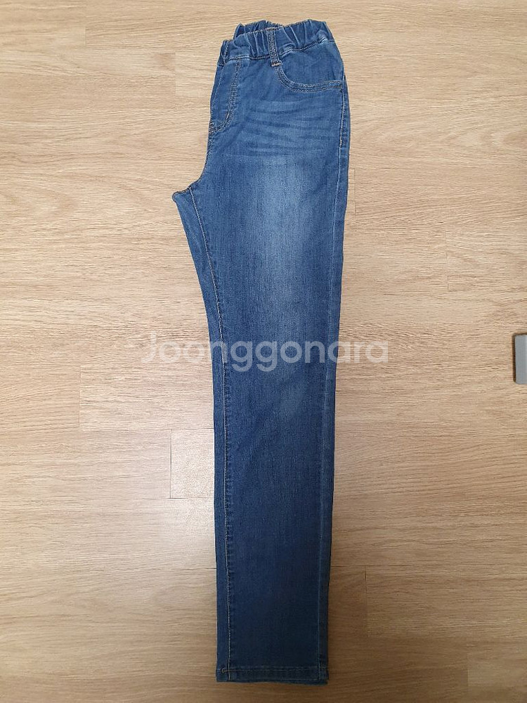 유니클로 남아 청바지 4벌 세트--13