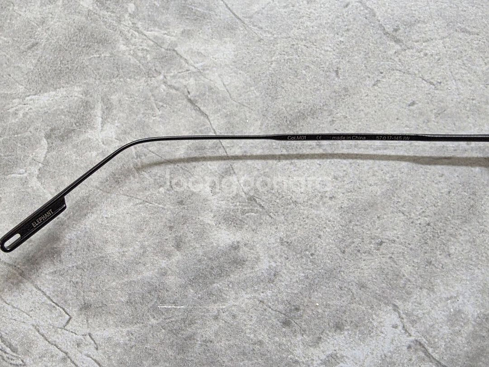 젠틀몬스터 엘리펀트 M01 안경--3