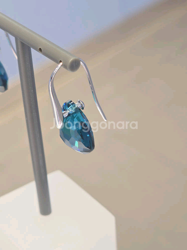 (새상품) 스와로브스키 귀걸이--6