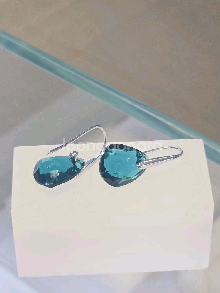 (새상품) 스와로브스키 귀걸이--7