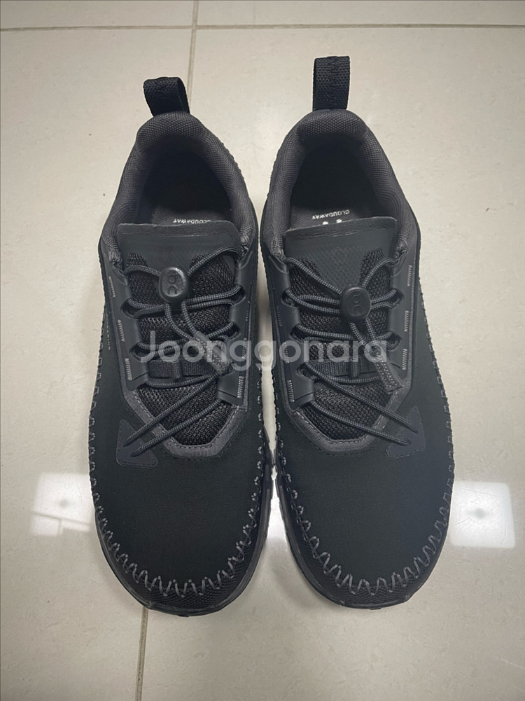 온러닝 클라우드어웨이2 블랙 245--2