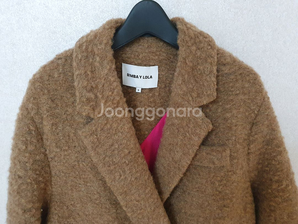 빔바이롤라 BIMBAYLOLA 카멜 부클레 코트--3