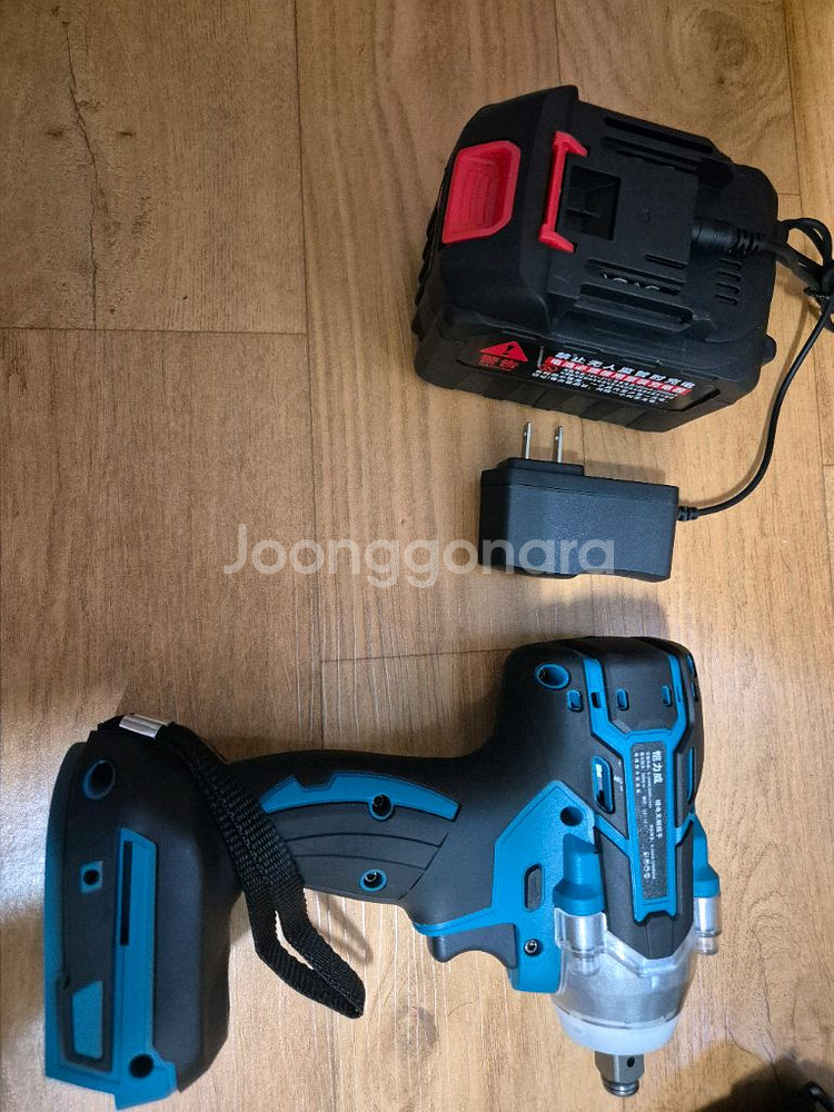 임팩 드릴 마끼다 호환 드릴 본체, 배터리, 충전기--0
