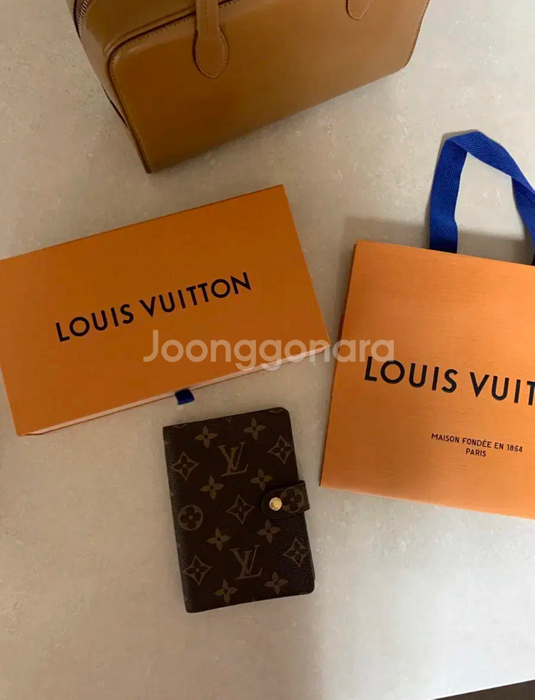 루이비통 아젠다 바인더--0