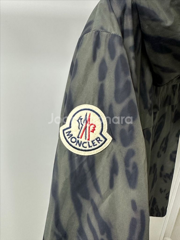 [4] 몽클레어 JAU 남성 바람막이 자켓--3